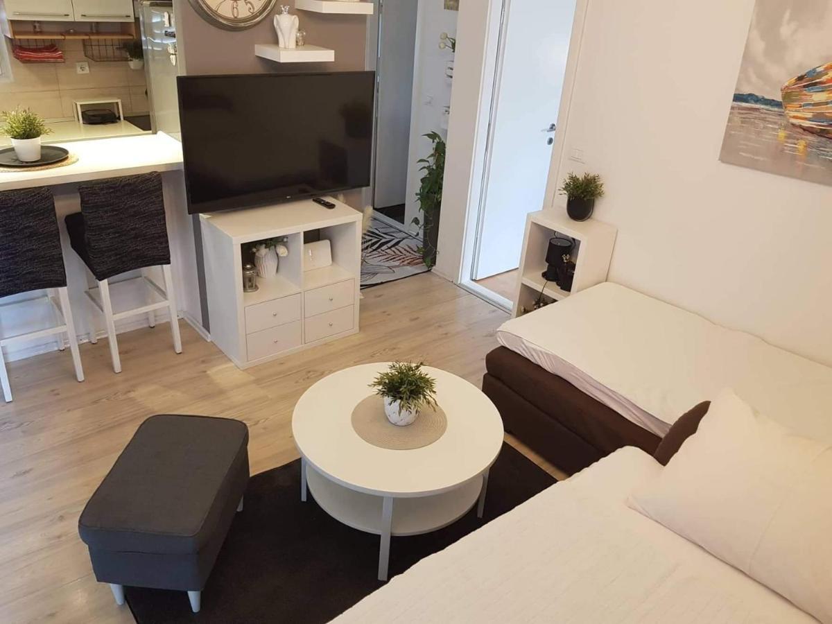 Apartment Silvija Makarska Kültér fotó