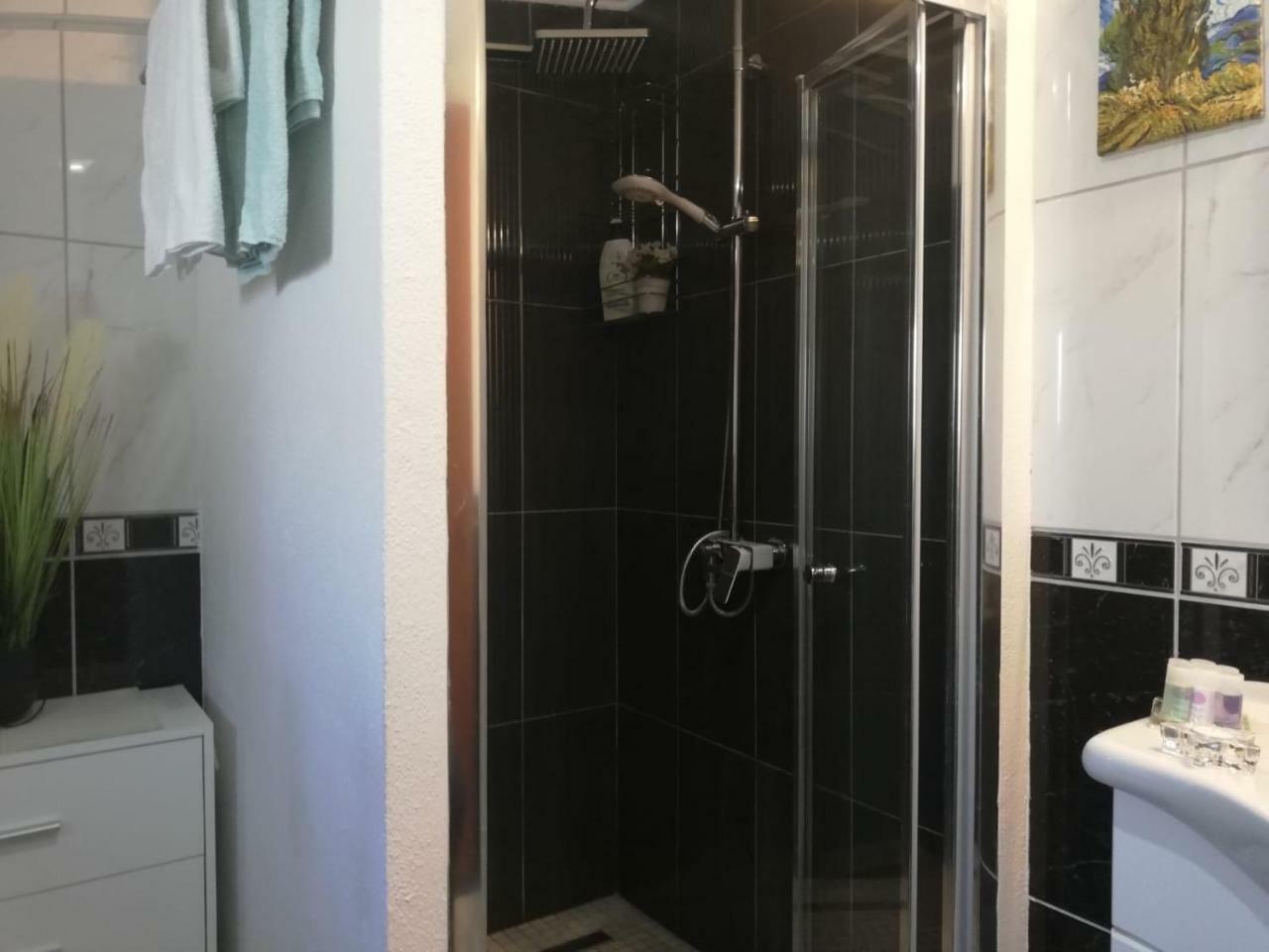 Apartment Silvija Makarska Kültér fotó